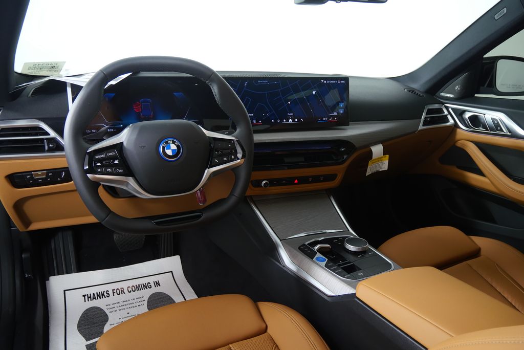 Thumbnail: 2025 BMW i4 - 20