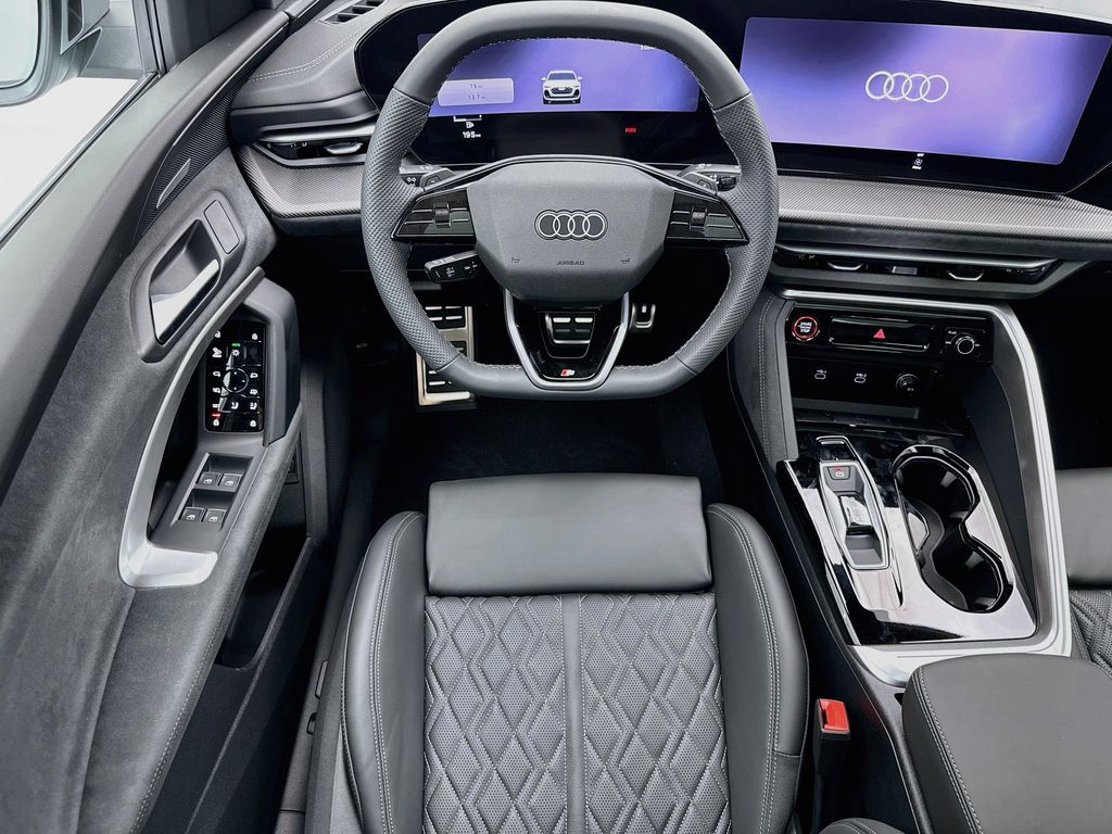 Thumbnail: 2026 Audi SQ5 - 10