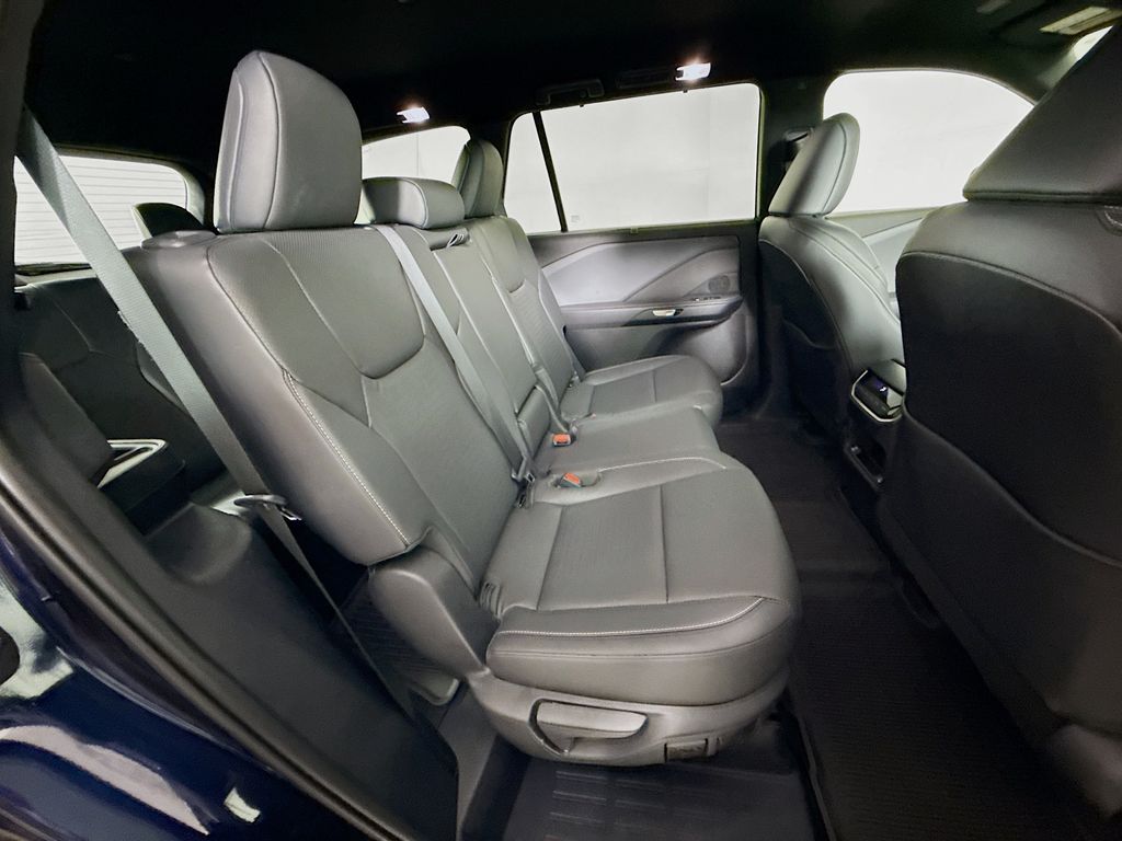 Thumbnail: 2025 Lexus TX - 27