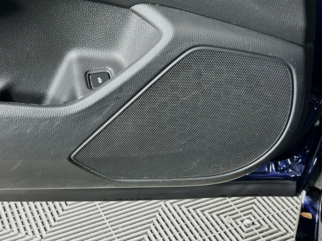 Thumbnail: 2019 Honda Accord - 18