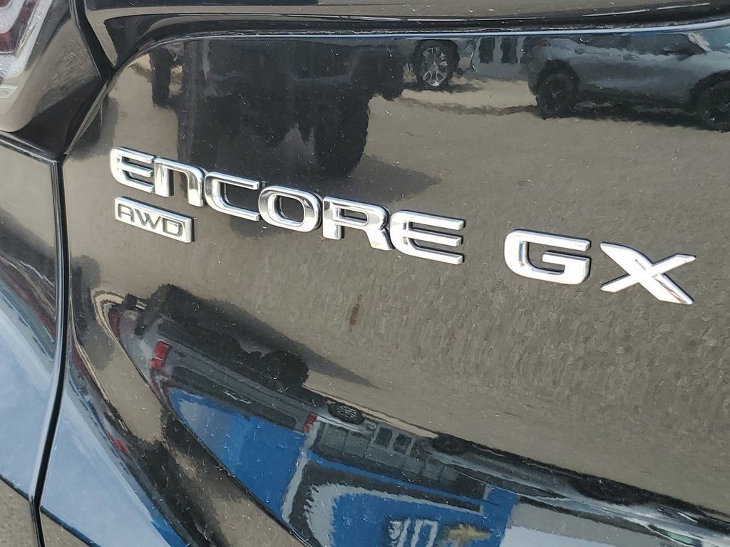 2024 Buick Encore GX Avenir 9