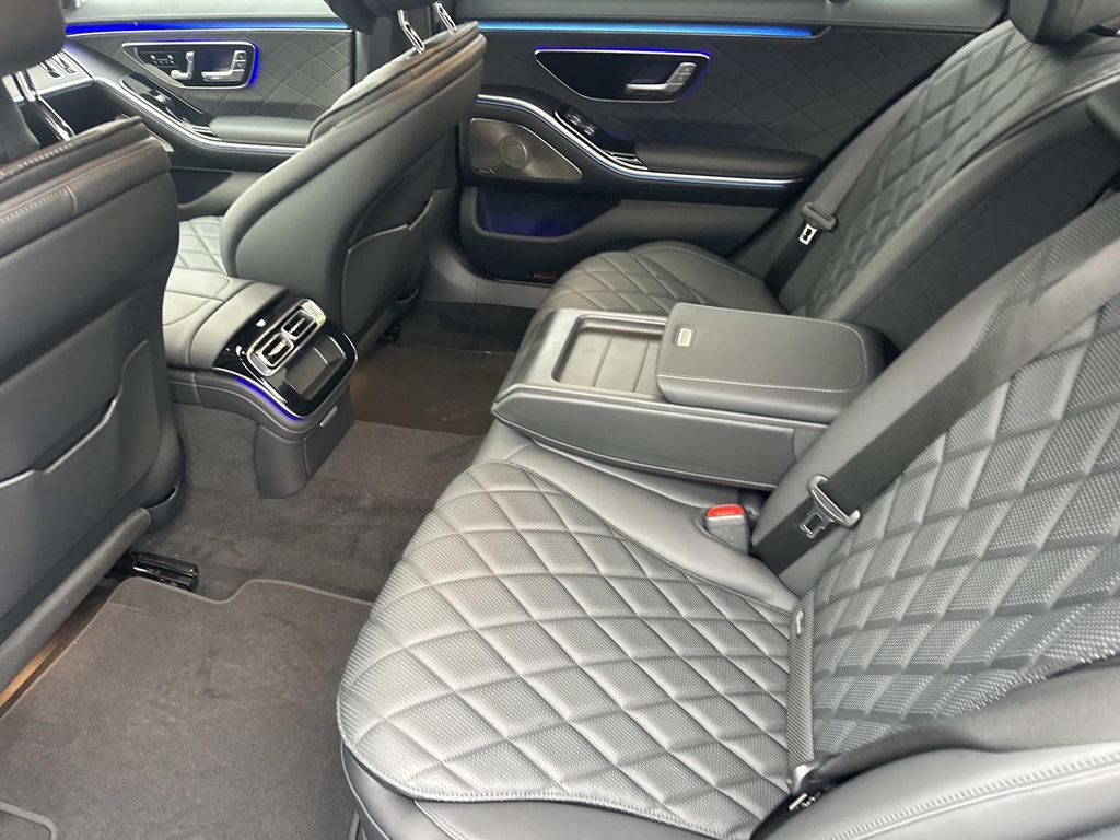 Thumbnail: 2025 Mercedes-Benz S-Class - 14