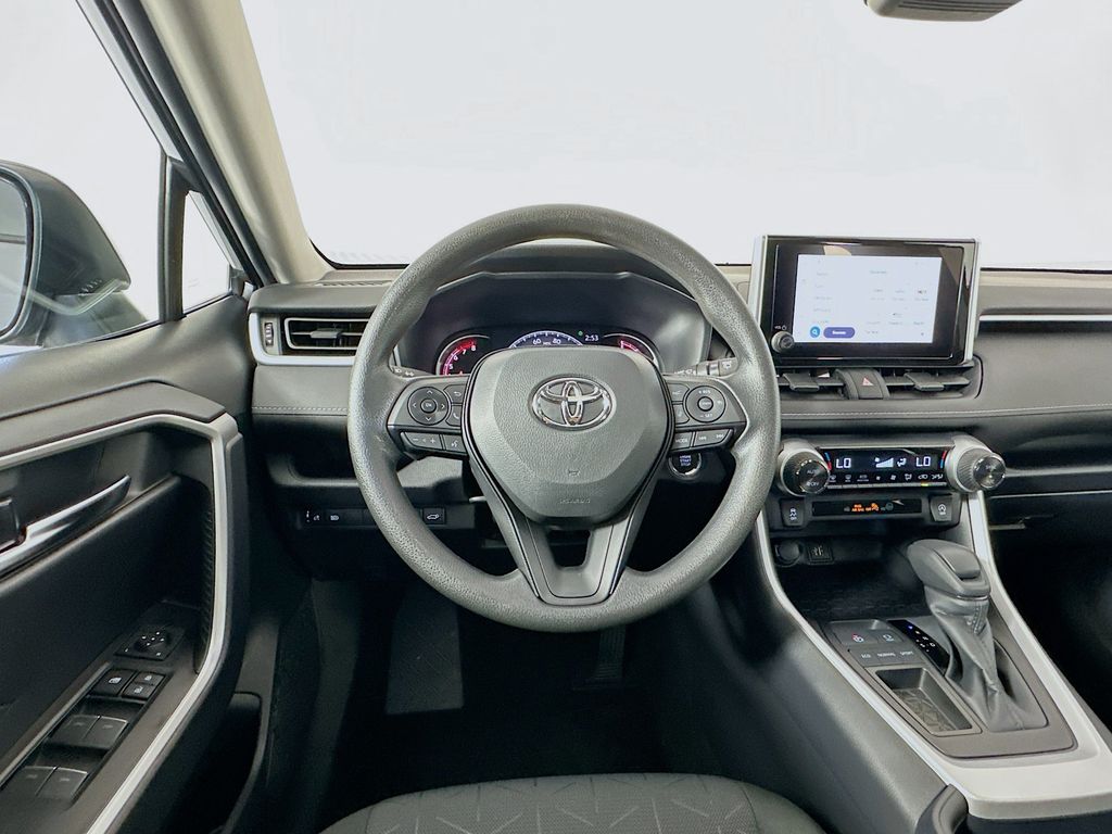 Thumbnail: 2025 Toyota RAV4 - 22