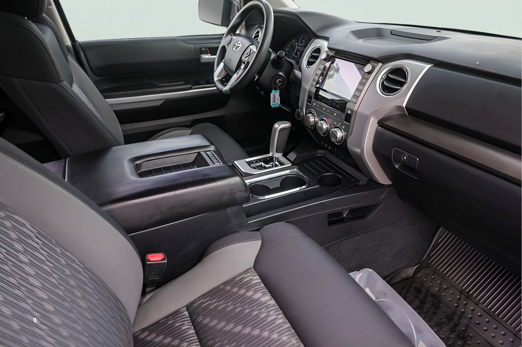 Used Car 2020 Toyota Tundra  Sr5 For Sale Under $40,000 In Austin, Texas