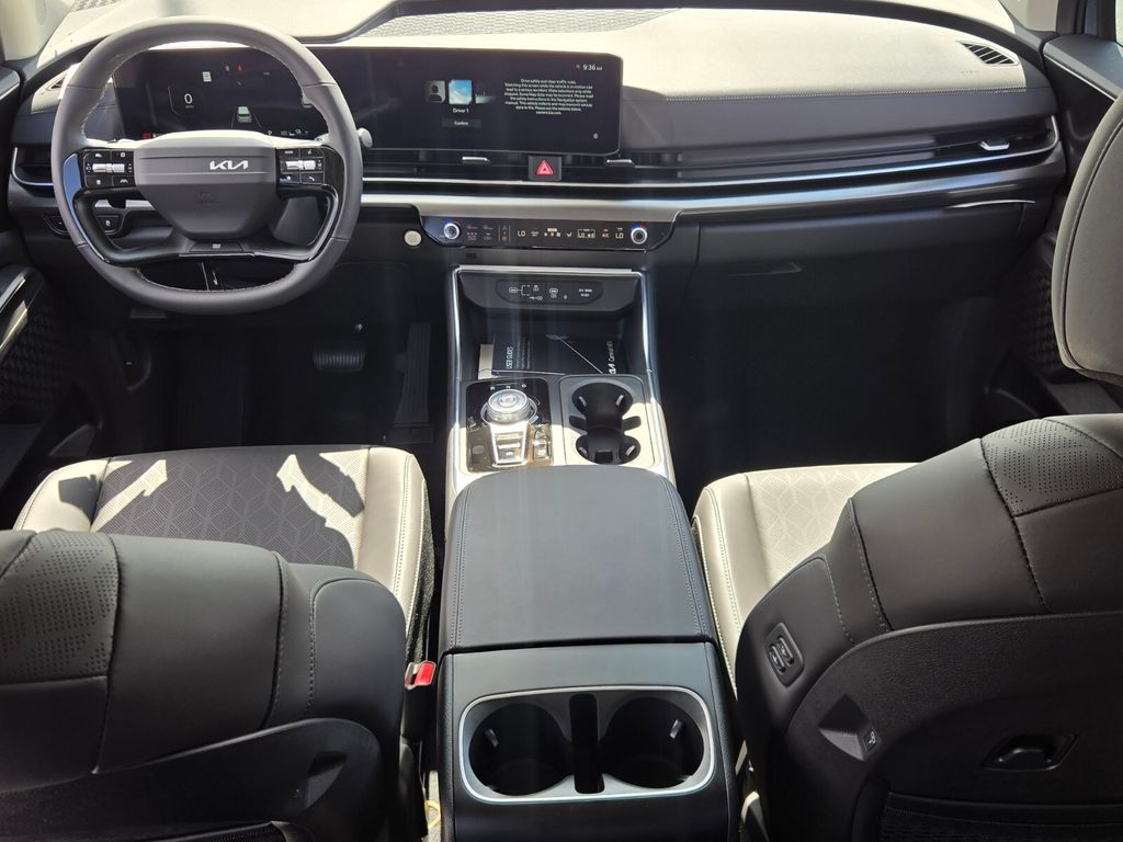 2027 Kia Carnival - $51,115