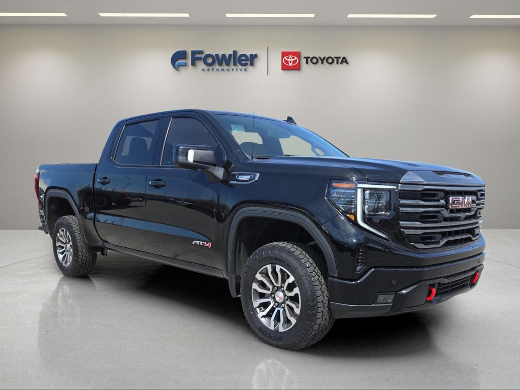 Onyx Black 2023 GMC Sierra 1500 AT4 Crew Cab 4WD Pickup Truck Four-Wheel Drive Automatic