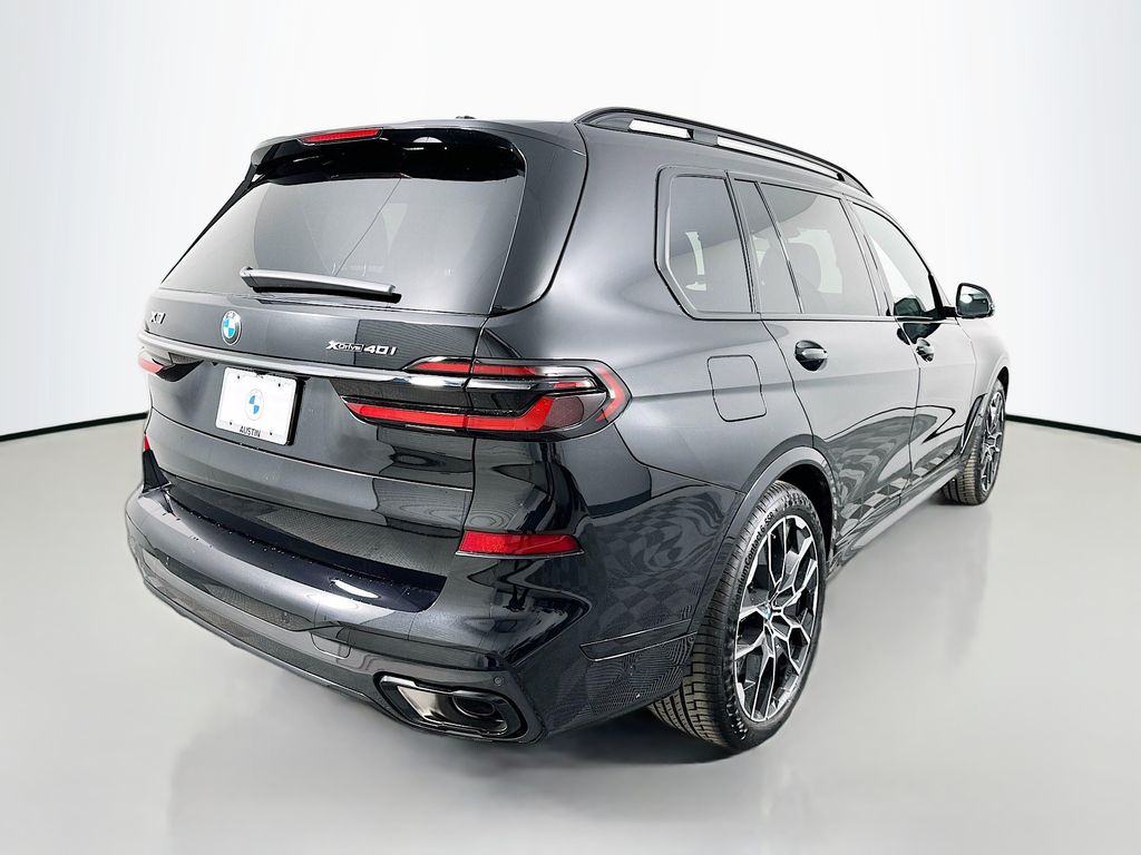 Thumbnail: 2026 BMW X7 - 5