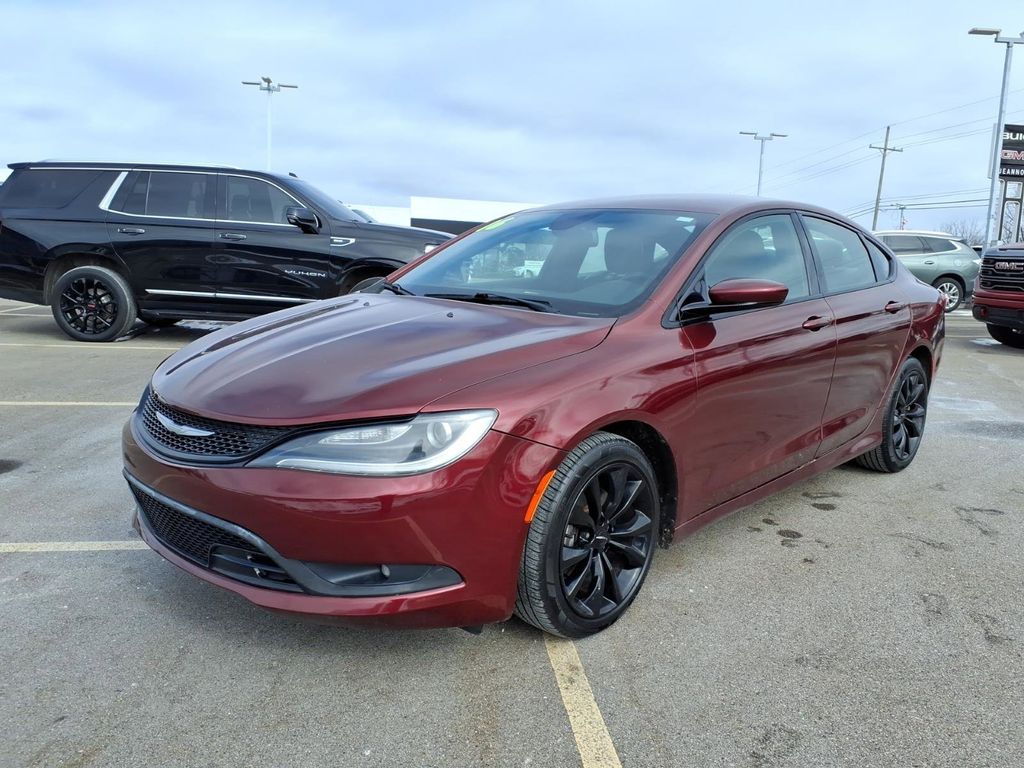 2016 Chrysler 200 S Sedan FWD