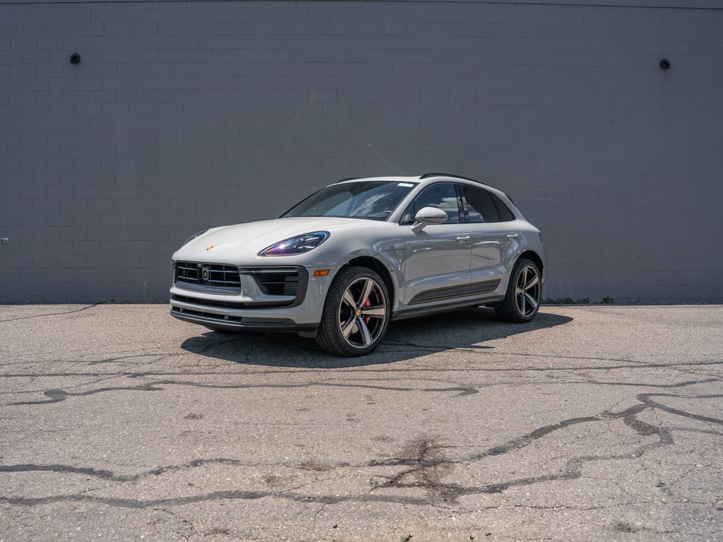 2026 Porsche Macan S