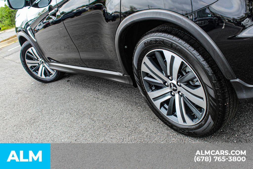 Used 2024 Silver Mitsubishi 2.0 SE image 14