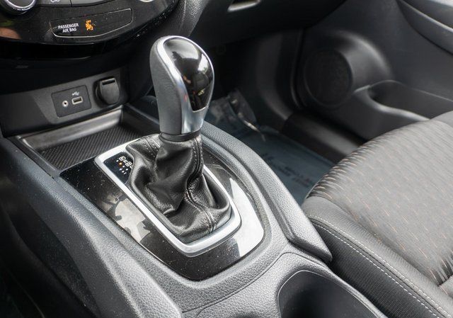 2019 Nissan Rogue SV Black at Bob Ruth Ford
