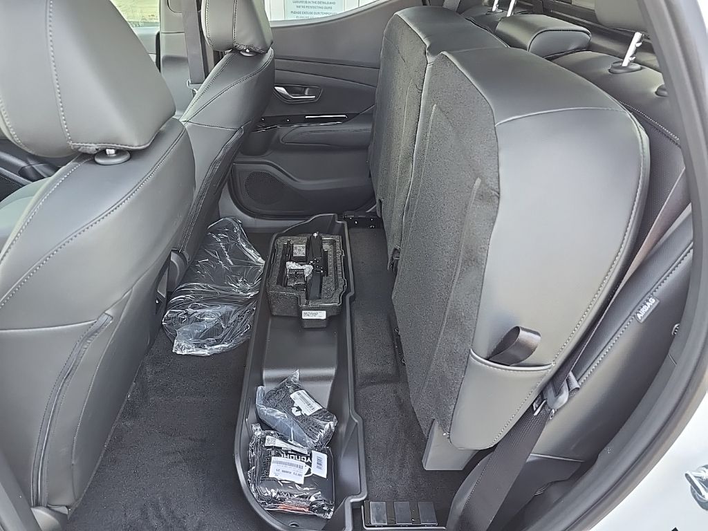 Thumbnail: 2026 Hyundai Santa Cruz - 32