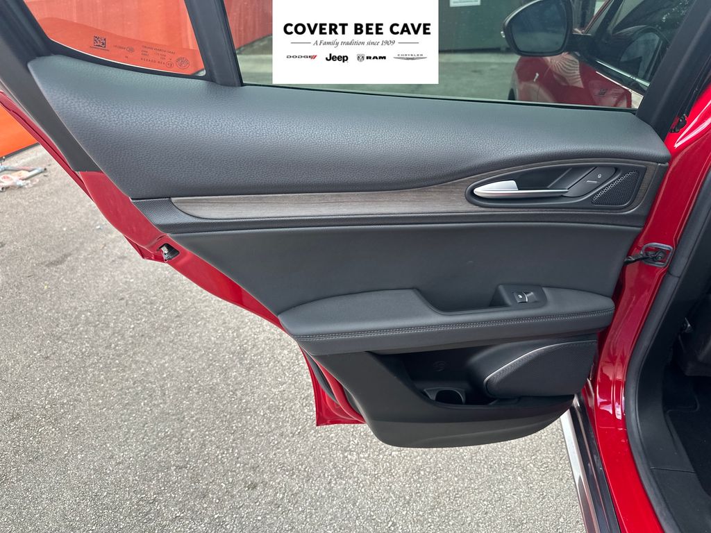 Used Car 2023 Alfa Romeo Stelvio  For Sale Under $30,000 In Austin, Texas