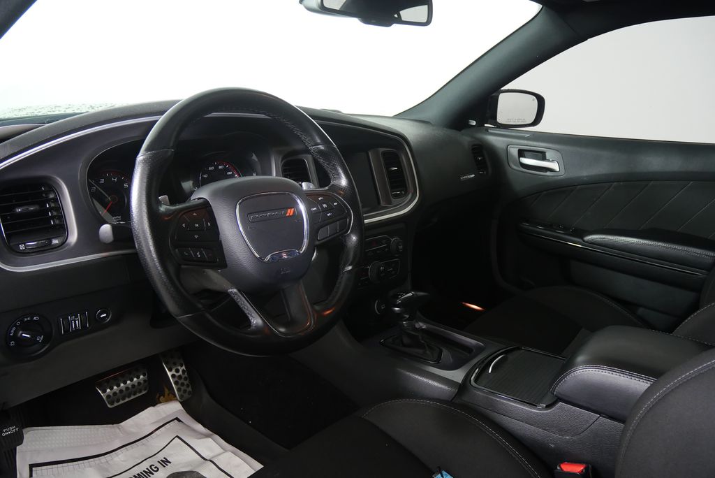 Thumbnail: 2020 Dodge Charger - 12