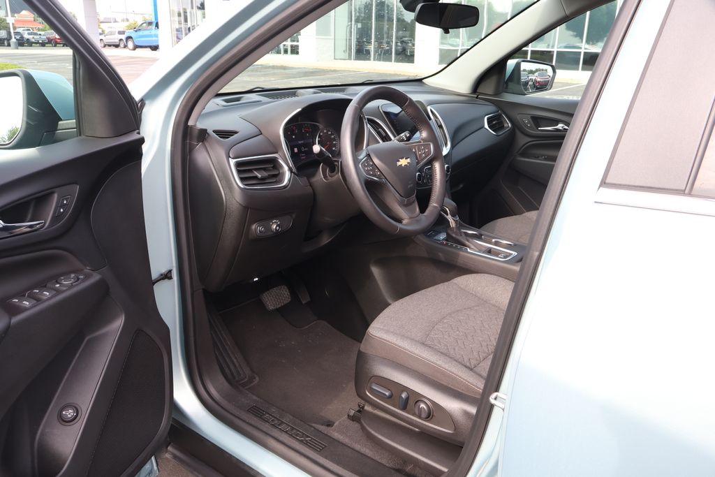 2022 Chevrolet Equinox LT 12