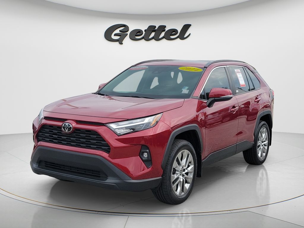 2024 Toyota RAV4 XLE Premium