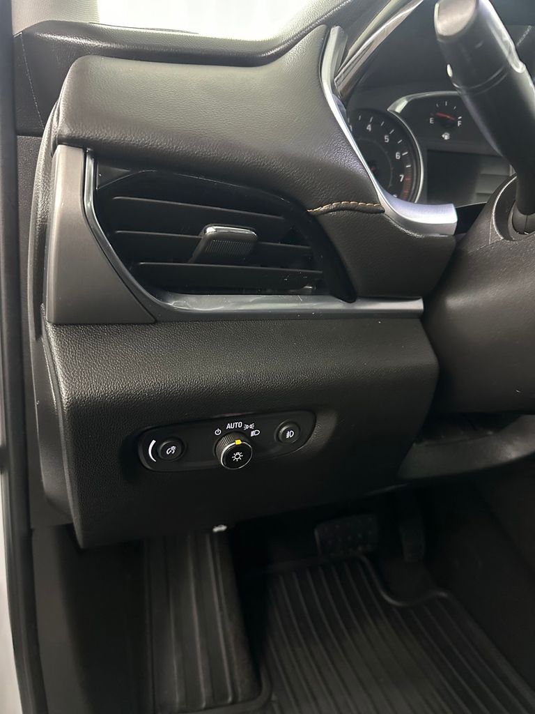 used 2019 Chevrolet Traverse car, priced at $20,985