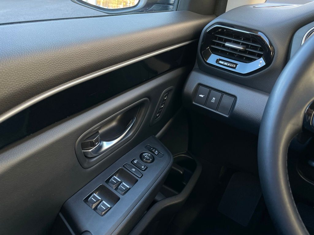 Thumbnail: 2023 Honda Pilot - 23