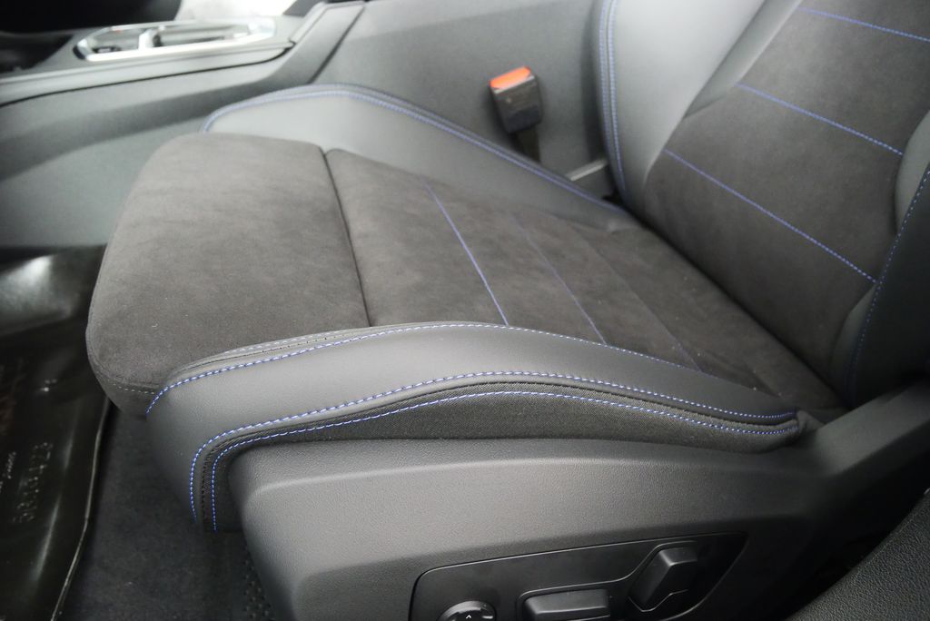 2025 BMW 2 Series M235i xDrive 9