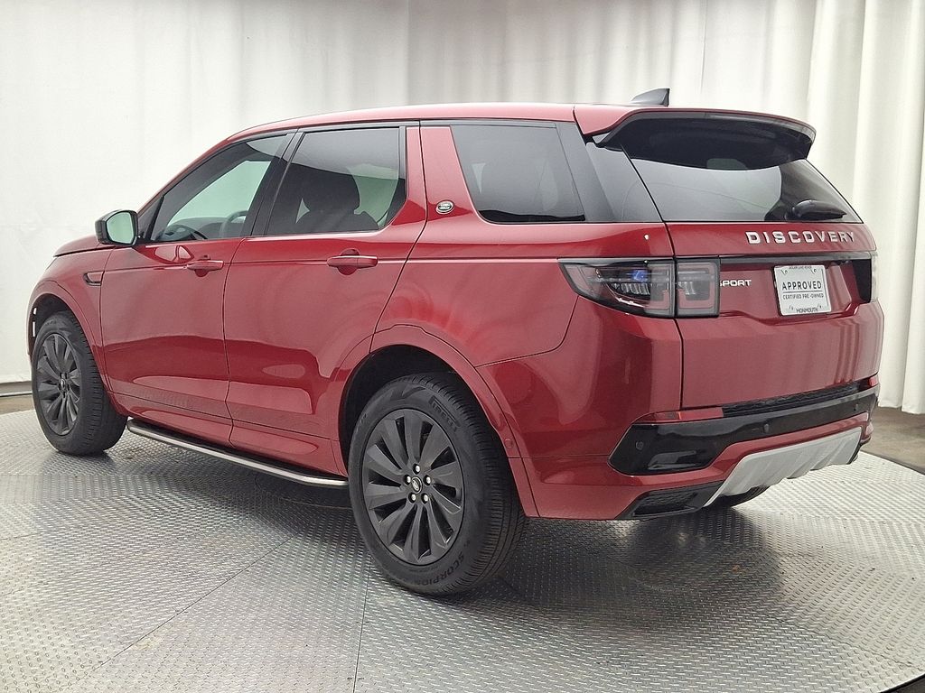 Thumbnail: 2025 Land Rover Discovery Sport - 6