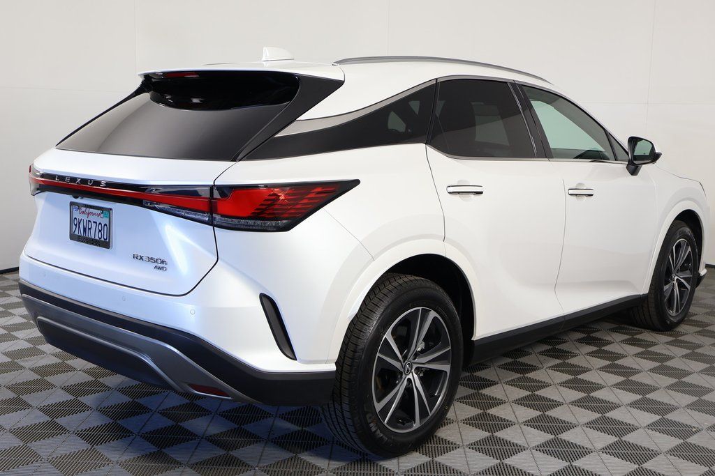 Thumbnail: 2024 Lexus RX - 4