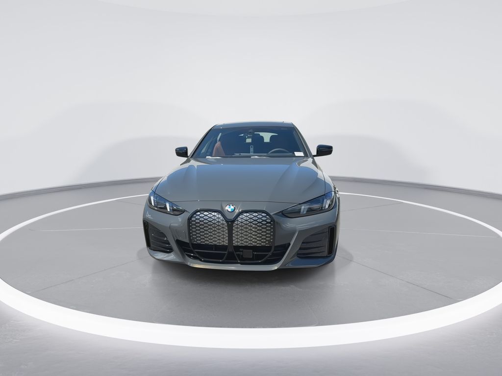 Thumbnail: 2026 BMW i4 - 3