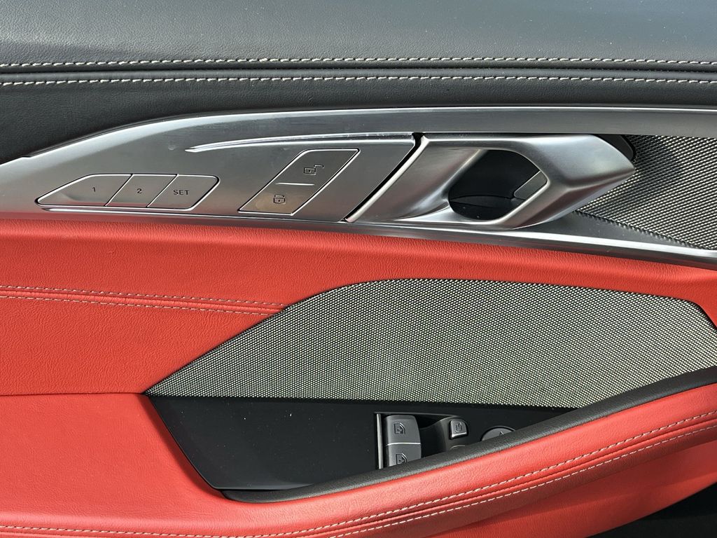 Thumbnail: 2023 BMW 8 Series - 13