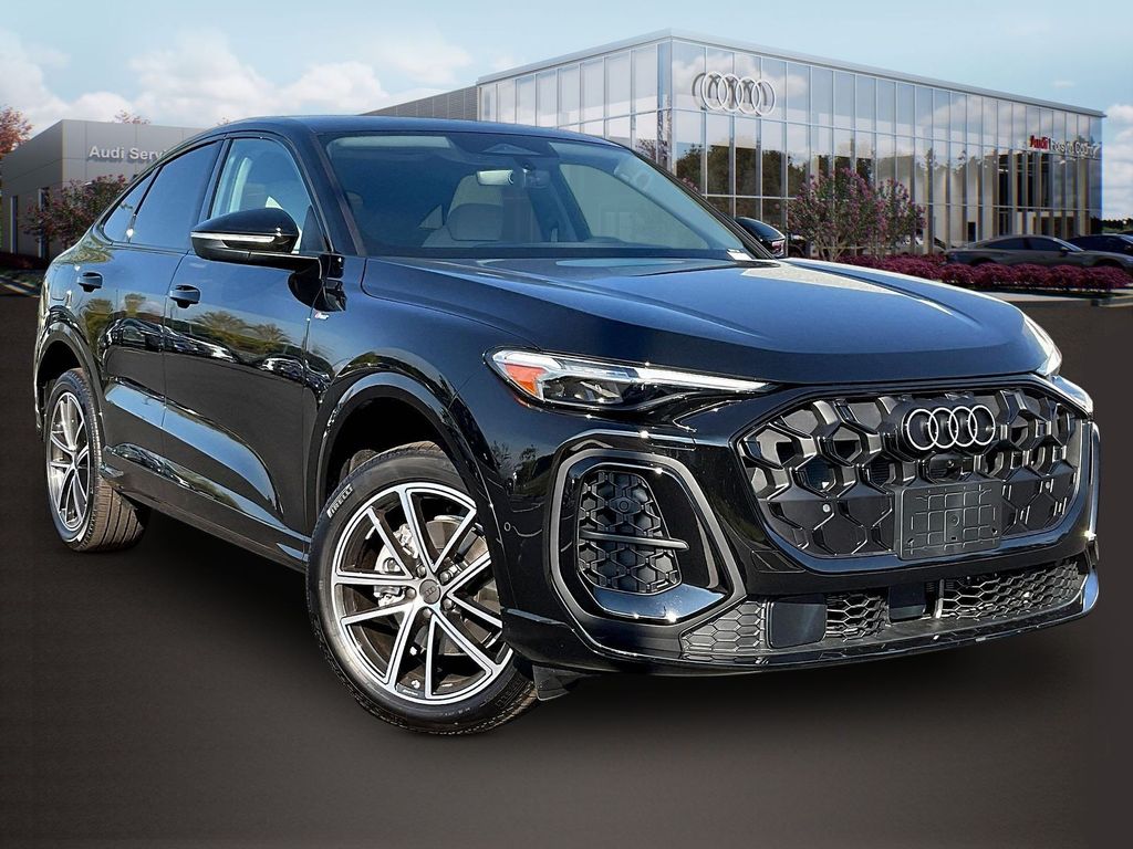 Mythos Black Metallic 2026 Audi Q5 Sportback Sedan All-Wheel Drive 7-Speed Automatic