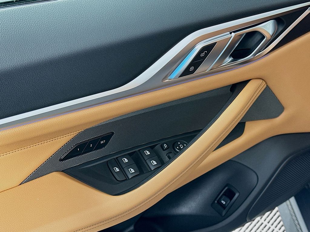 Thumbnail: 2026 BMW i4 - 20