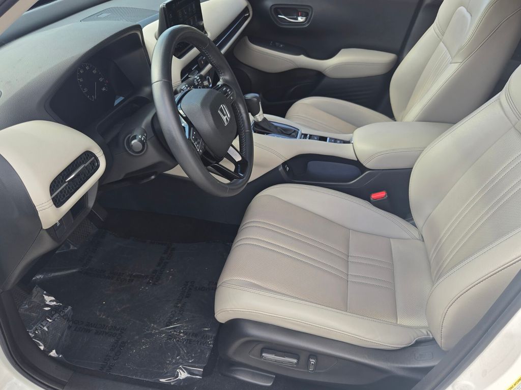 2023 Honda HR-V - $24,000