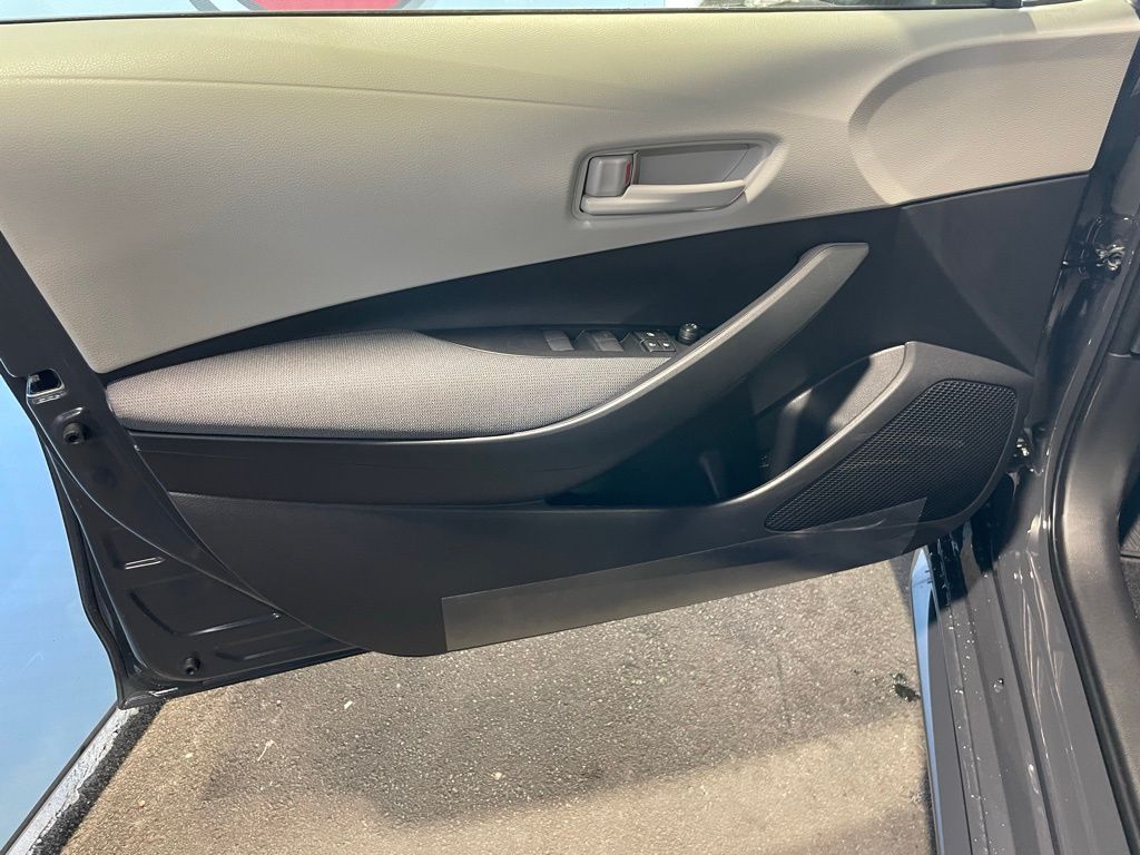 Thumbnail: 2026 Toyota Corolla - 26