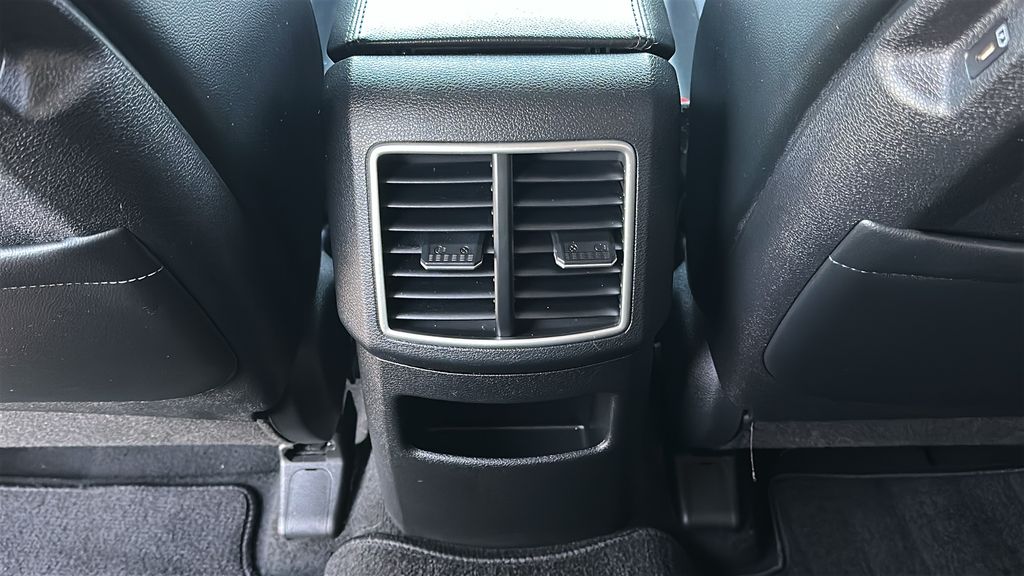 2023 Kia Sportage EX White at Community Kia