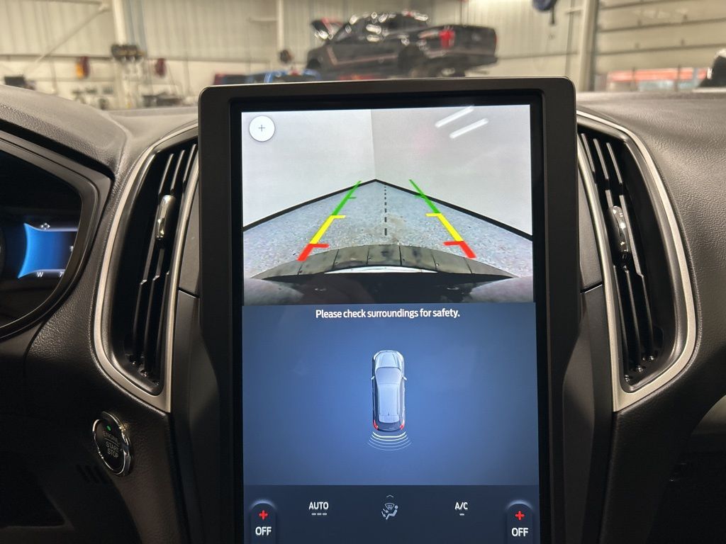 used 2024 Ford Edge car, priced at $26,527