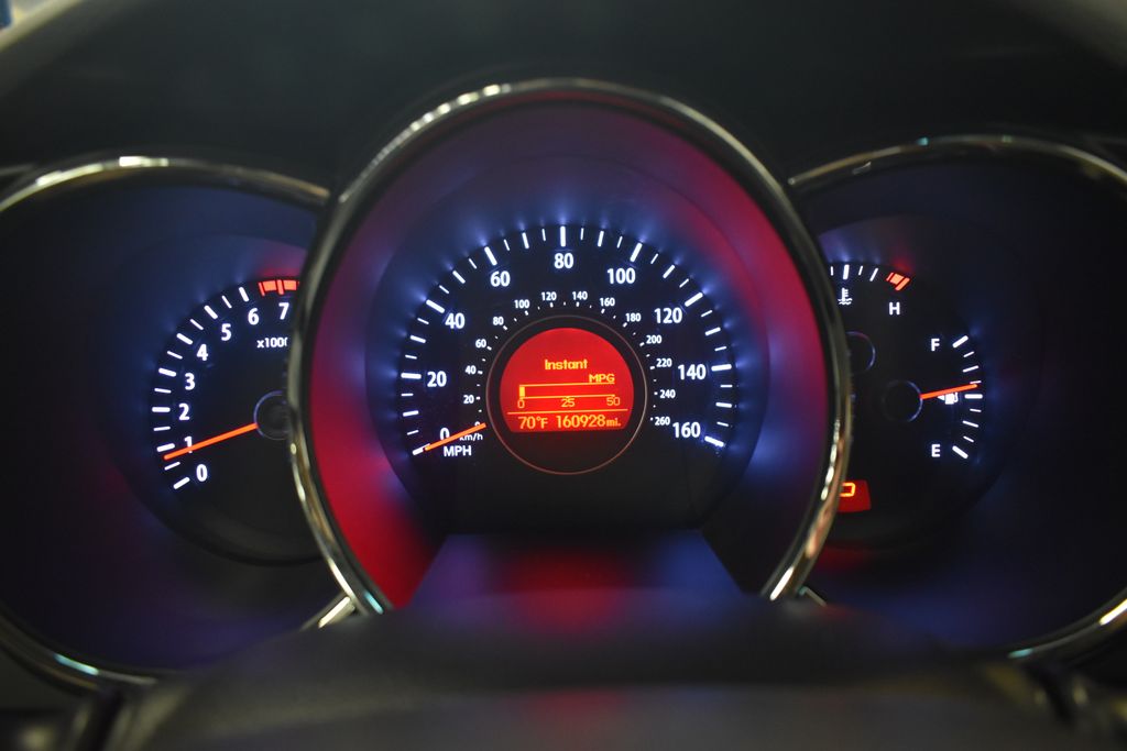 Thumbnail: 2013 Kia Optima - 26