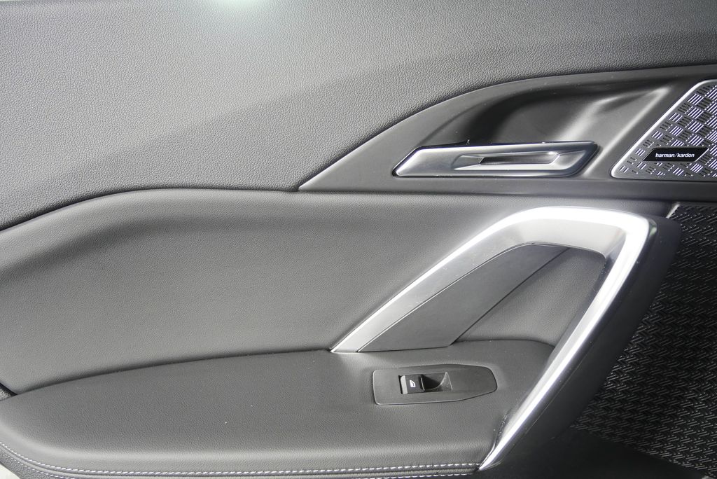 Thumbnail: 2024 BMW X1 - 14