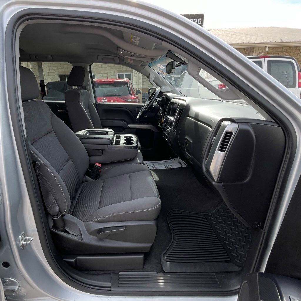 2018 Chevrolet Silverado 1500 LT Silver at Bravo Nissan