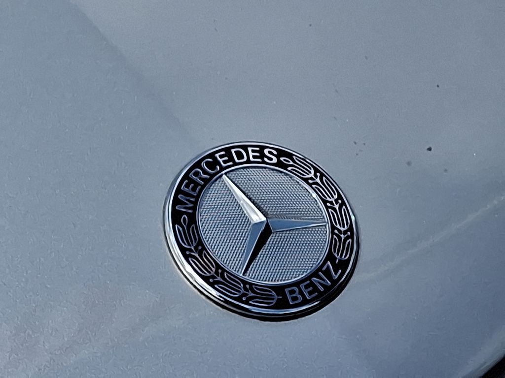 Thumbnail: 2009 Mercedes-Benz C-Class - 30