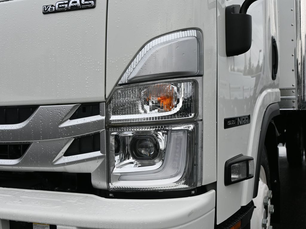 2024 Isuzu NRR 