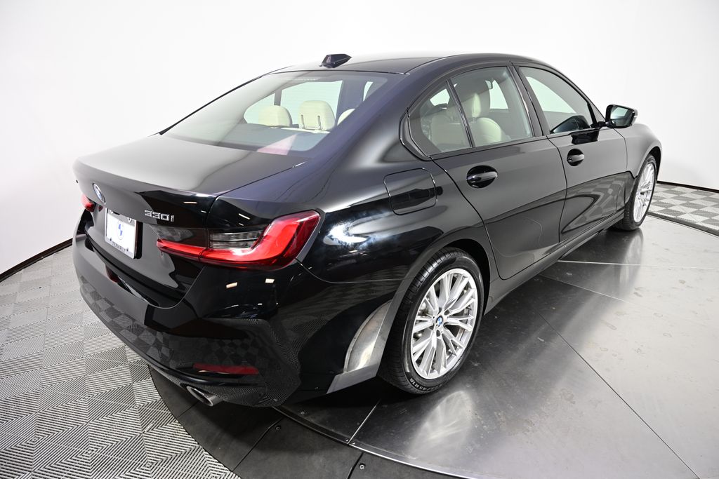 Thumbnail: 2023 BMW 3 Series - 5