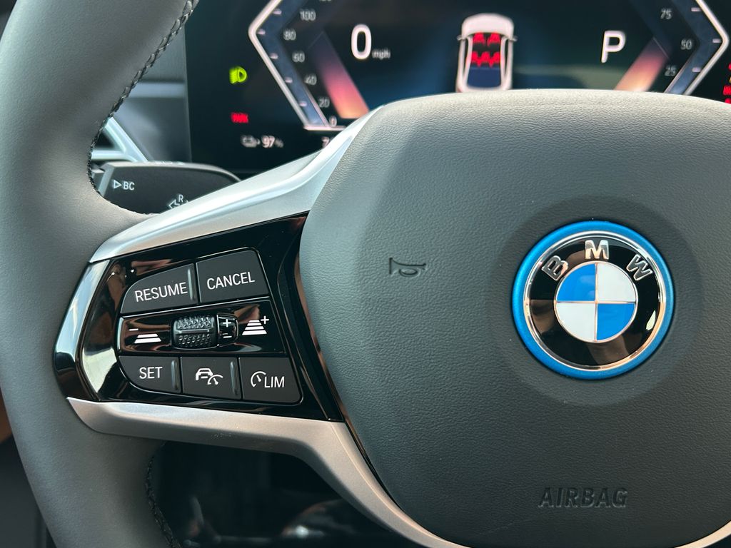 Thumbnail: 2026 BMW i4 - 19