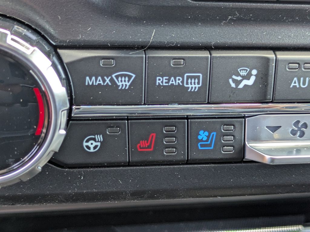2026 Ford F-350 Super Duty LARIAT