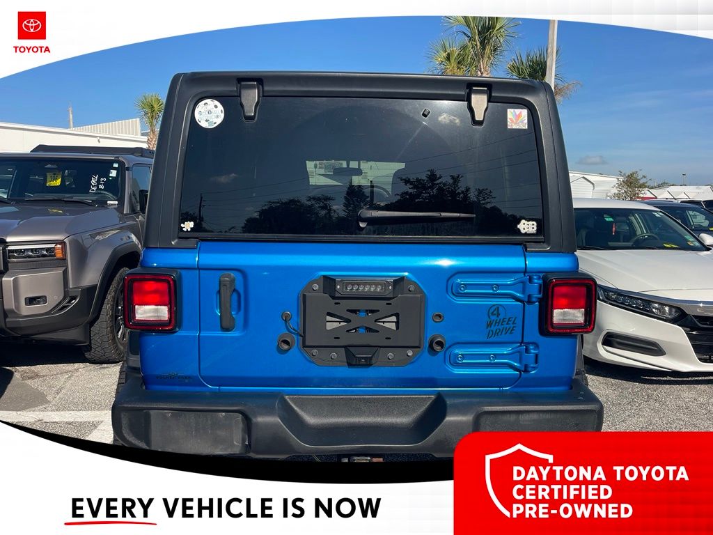 2021 Jeep Wrangler Unlimited Willys - Photo 9