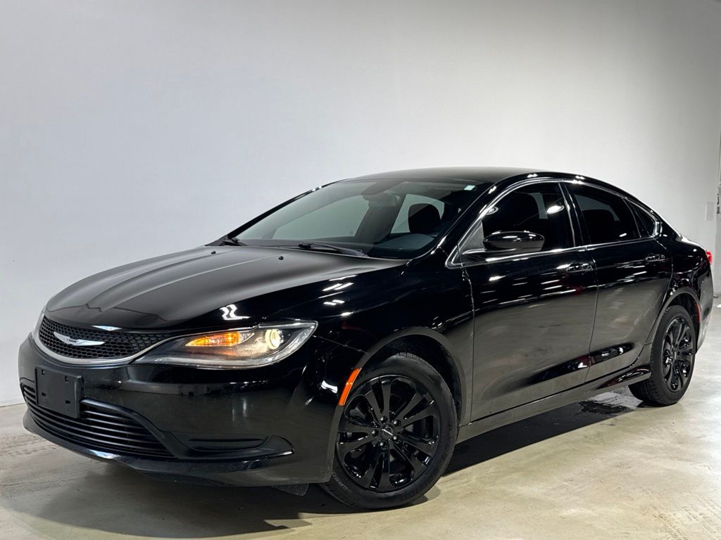Black Clearcoat 2017 Chrysler 200 Sedan Front-Wheel Drive 9-Speed Automatic