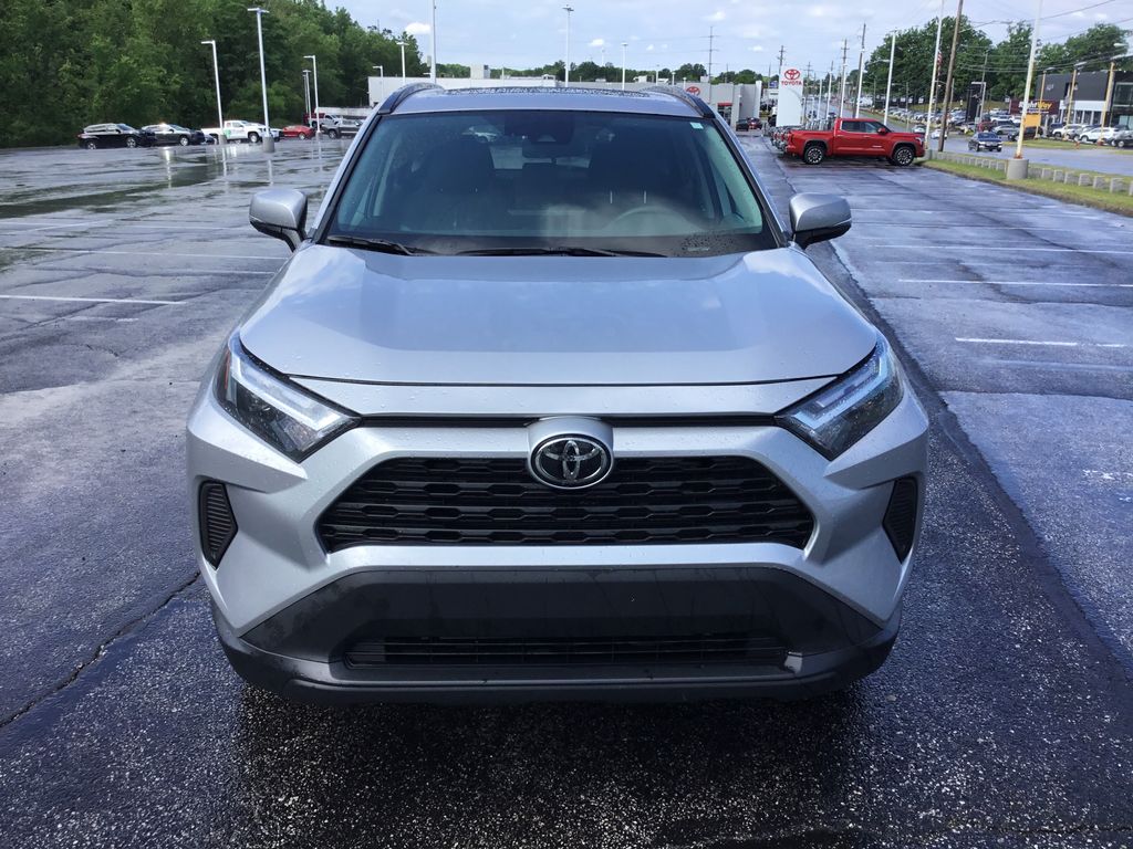 Thumbnail: 2023 Toyota RAV4 - 8