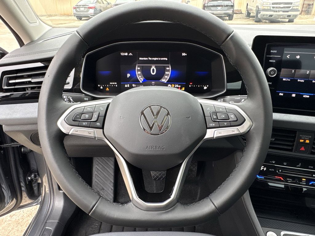 New 2026 Metallic Volkswagen 1.5T SE image 15