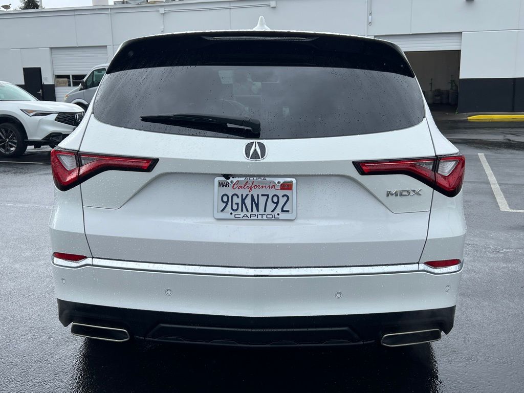 Thumbnail: 2023 Acura MDX - 9