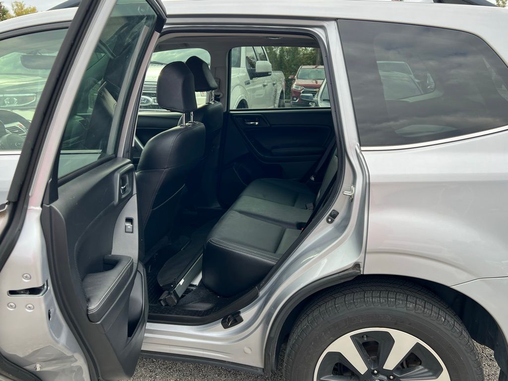 2018 Subaru Forester 2.5i Limited 8