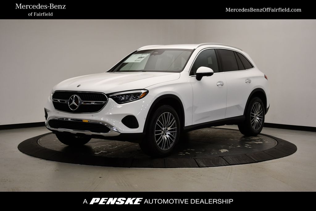 2025 Mercedes-Benz GLC 300 -
                Fairfield, CT