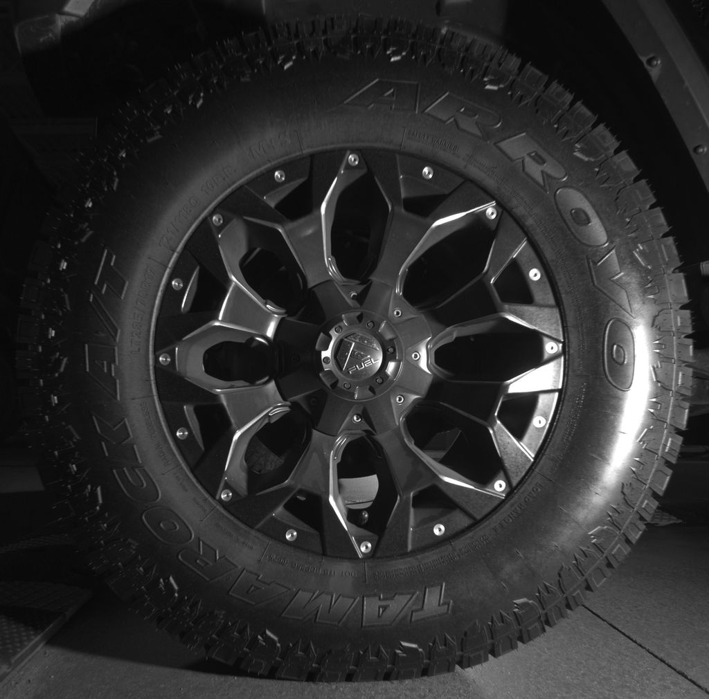 2020 Jeep Gladiator Overland Black at Klick Lewis Buick Chevrolet