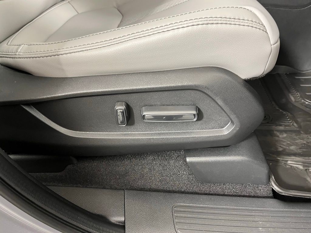 Thumbnail: 2025 Honda Pilot - 9